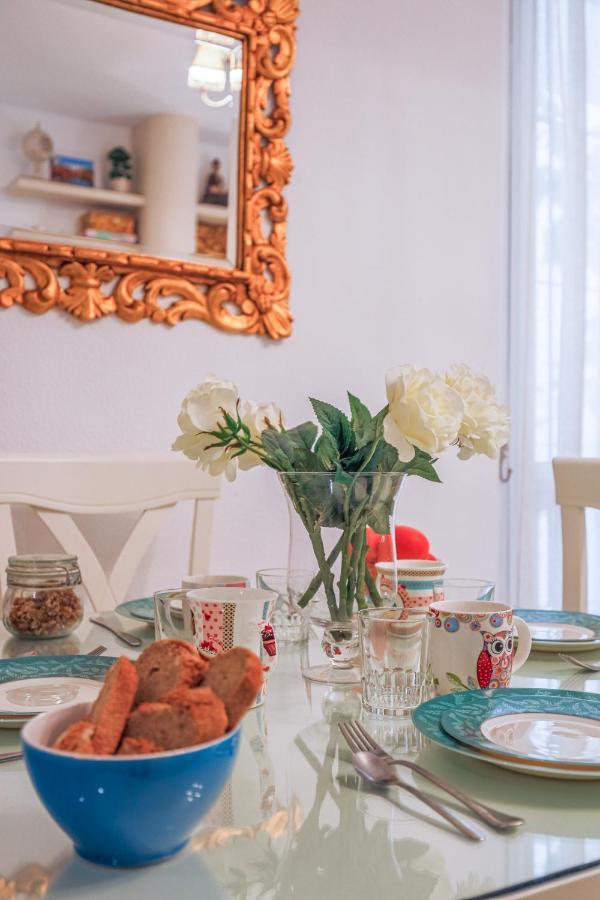 Chic&Luminoso-Wifiac/Elegant Apt In Salvador 2 Br Sevilla Dış mekan fotoğraf